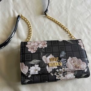 Steve Madden Blynn Black Floral Crossbody Purse